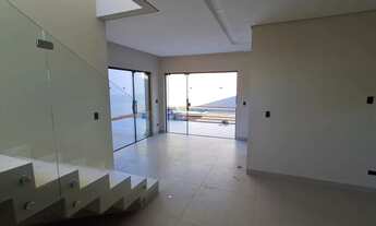 Imagem 6: Sobrado para venda tem 147 metros quadrados com 3 quartos em Bairro Seminário - Campo Gran