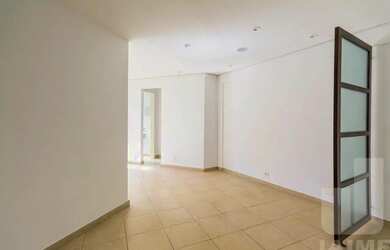 Imagem 3: Ótima sala em área nobre com 62 m2 em prédio somente para área de saúde - Higienópolis