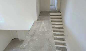 Imagem 5: Sobrado Geminado com 3 suíte(s) à venda no bairro Iririú em Joinville, por R$ 990.000.00