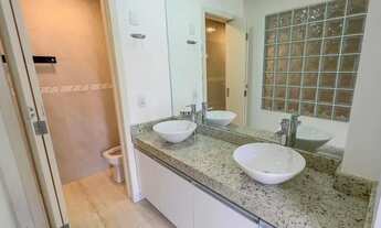 Imagem 10: Casa semimobiliada em condomínio no bairro Abranches com 328m², 6 dormitórios ( sendo 2 su