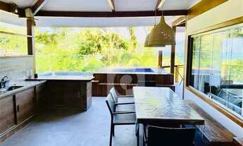 Imagem 13: Casa com 1200m² de Alto Padrão com 6 Suítes Piscina e Energia Solar à venda em Angra dos R