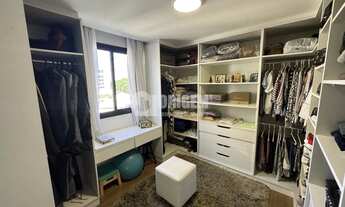 Imagem 12: Excelente apartamento em rua tranquila no Água Verde/Portão, com 03 quartos e 02 vagas de