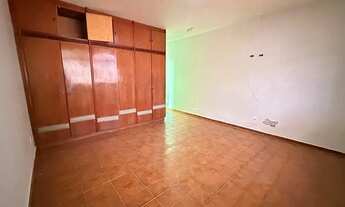 Imagem 6: Casa com 4 dormitórios à venda, 330 m² por R$ 850.000,00 - Parque Industrial de Goiânia