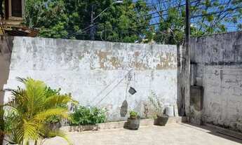 Imagem 5: Imóvel para venda possui 240 metros quadrados com 3 quartos