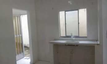 Imagem 5: Casa em rua pública