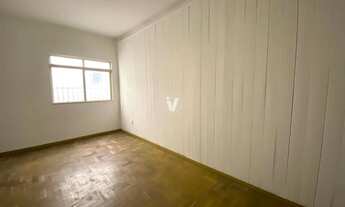 Imagem 5: Apartamento com dois dormitórios sendo um suíte no centro de Santa Maria