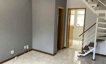 Imagem 2: Apartamento duplex para aluguel com 2 quartos em Itaipava - Petrópolis - RJ