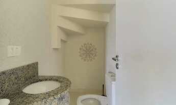 Imagem 6: Sobrado independente em Santa Felicidade com suíte, ático e 2 vagas de garagem