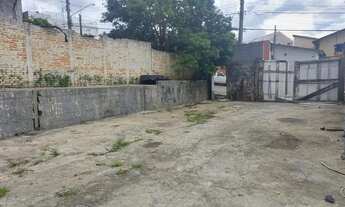 Imagem: Terreno para locação, quase de frente