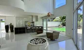 Imagem 3: Casa em Condomínio para Locação em Barueri, Centro Comercial Jubran, 3 dormitórios, 4 suít