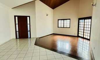 Imagem: Casa Térrea em condomínio de 250m² com