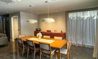 Imagem 3: Casa de alto padrão para locação totalmente mobiliada