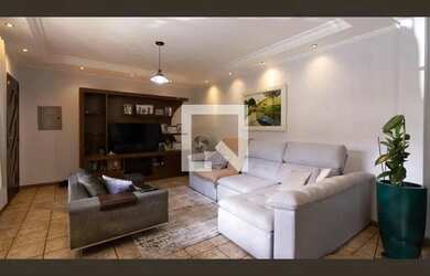 Imagem 2: Casa à Venda - Ermelino Matarazzo, 4 Quartos, 328 m2