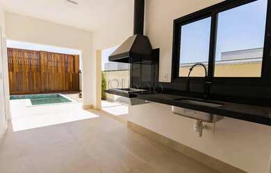 Imagem 3: Casa à venda no Condomínio Mont Alcino em Valinhos, no bairro Roncáglia