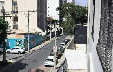 Imagem 2: Excelente Apartamento na Barra para Carnaval: 2/4 + Dependencias, varanda, 2 banheiros