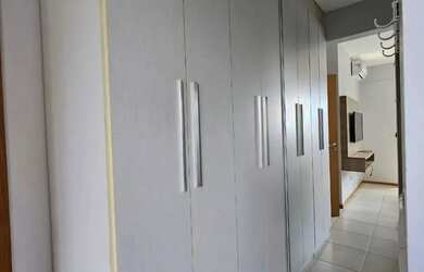 Imagem 5: GR ALUGA ED. ILHA DE MAUI - 3/1 SUITE - 109M2- 2 VAGAS- MOBILIADO- OPORTUNIDADE NA PARAQUI