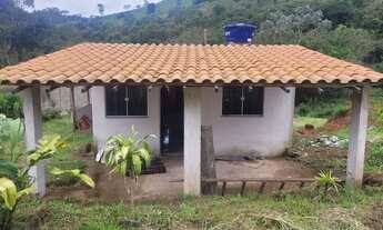 Imagem: Vende se granja no granjeamento de Humaita