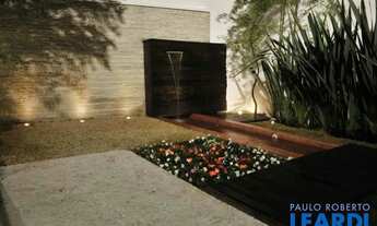 Imagem 5: COMERCIAL - ÁGUA RASA - SP