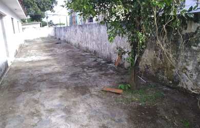 Imagem 3: Casa de esquina bancários