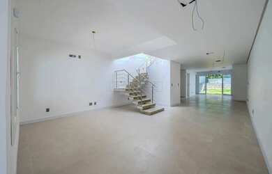 Imagem 4: Casa com 04 suítes e 03 vagas - Chácara das Pedras