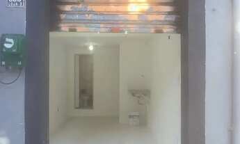 Imagem: Loja rua Tomaz Coelho esquina com Barão