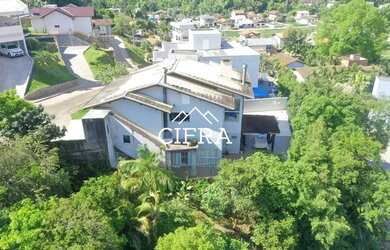 Imagem 4: Casa de Alvenaria - Venda - 04 dormitórios - 250m2 - Mobiliada - Alto Padrão - Piscina Aqu