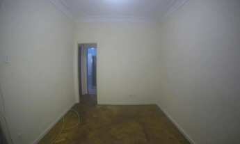 Imagem 4: Sala, 2 quartos, em Santa Teresa - Rio de Janeiro - RJ