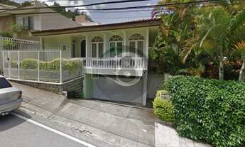 Imagem: FLORIANóPOLIS - Casa Padrão - Centro