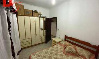 Imagem 5: A casa tem 3 quartos, sendo uma suíte com hidromassagem, 1 banheiro social grande, sala am