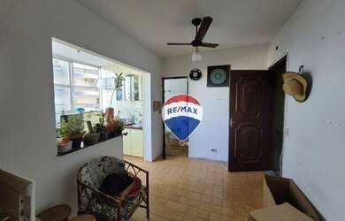 Imagem 2: Ótimo apartamento com pé na areia com uma vista linda para o mar com 1 dormitório para alu