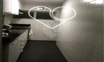 Imagem 4: São Paulo - Apartamento Padrão - ITAIM BIBI