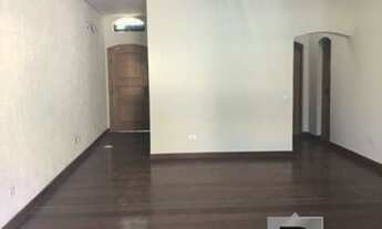 Imagem 5: Sobrado alto padrão com 3 dormitórios, piscina e churrasqueira no Jardim Avelino