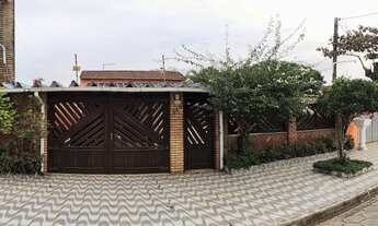 Imagem 2: 4- Imóvel de Lote Inteiro - 4 dormitórios - Area Gourmet - Espaço para piscina