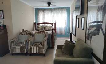 Imagem 2: Apartamento para venda possui 70 metros quadrados com 2 quartos em Pitangueiras - Guarujá