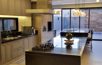 Imagem 3: Condomínio Golden Park - Maravilhosa Casa de 3 dormitórios em localização privilegiada no