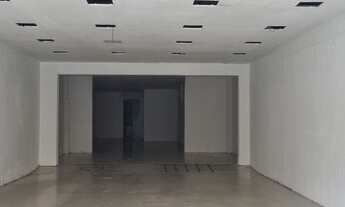 Imagem 2: EXCELENTE LOJA Galpão / depósito com aluguel por R$7.000 /mês