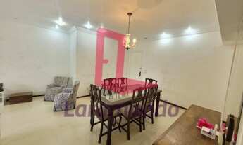 Imagem 2: Apartamento a venda em Copacabana, prédio gabaritado, duas vagas de garagem