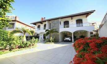 Imagem 2: Casa em condomínio fechado com 6/4