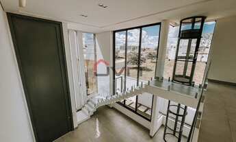 Imagem 4: Casa de condomínio sobrado para venda tem 442 metros quadrados com 4 quartos