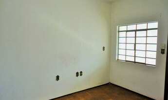 Imagem 2: Casa para venda possui 116 metros quadrados com 3 quartos em Vila Ângela Marta - Campinas