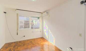 Imagem 7: Porto Alegre - Apartamento Padrão - Auxiliadora