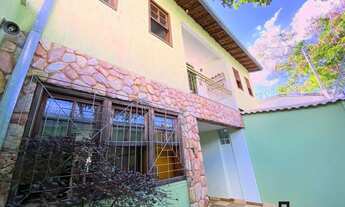 Imagem 4: Casa Duplex com Armários Planejados - BH - Santa Mônica - 5 quartos (1 Suíte