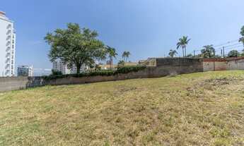 Imagem 4: Terreno de esquina ideal para vila de casas