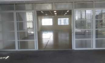 Imagem 5: Prédio para locação localizado na Lapa em São Paulo, SP o imóvel possui 3 banheiros e 4 sa