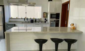 Imagem 5: Sobrado para venda tem 390 metros quadrados com 3 quartos em Colina Verde - Tatuí - SP