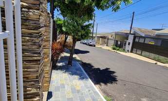 Imagem 5: Vendo casa com 200mts de construcao e 310mts de terreno no centro