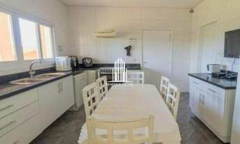 Imagem 7: Casa em Cotia 500m2 com 3 dormitorios e 6 vagas de garagem