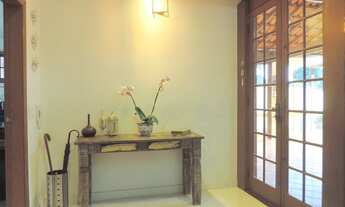 Imagem 3: Excelente casa estilo colonial, com 4 quartos (2 suítes) na Granja Comary