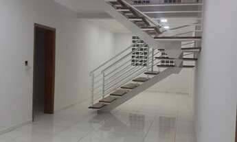 Imagem 2: Sobrado para Venda em Ribeirão Preto, Sumarezinho, 4 dormitórios, 2 suítes, 2 banheiros, 4