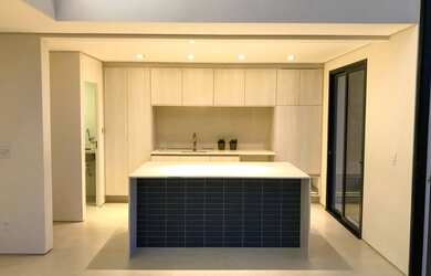 Imagem 6: Casa moderna - Condomínio Colinas do Ermitage